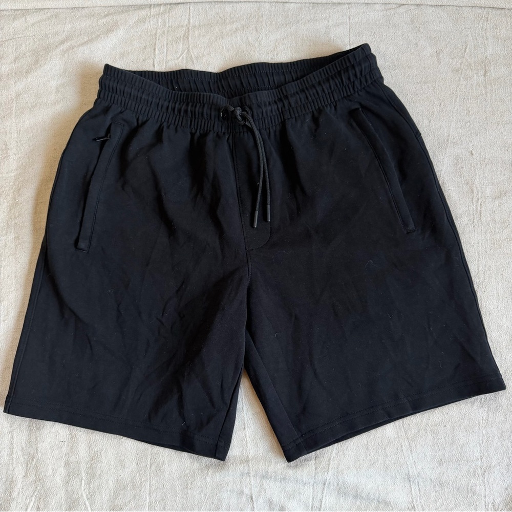 Old Navy Active Dynamic Fleece Shorts Black Small 4-Way Stretch Zip Pocket Gym